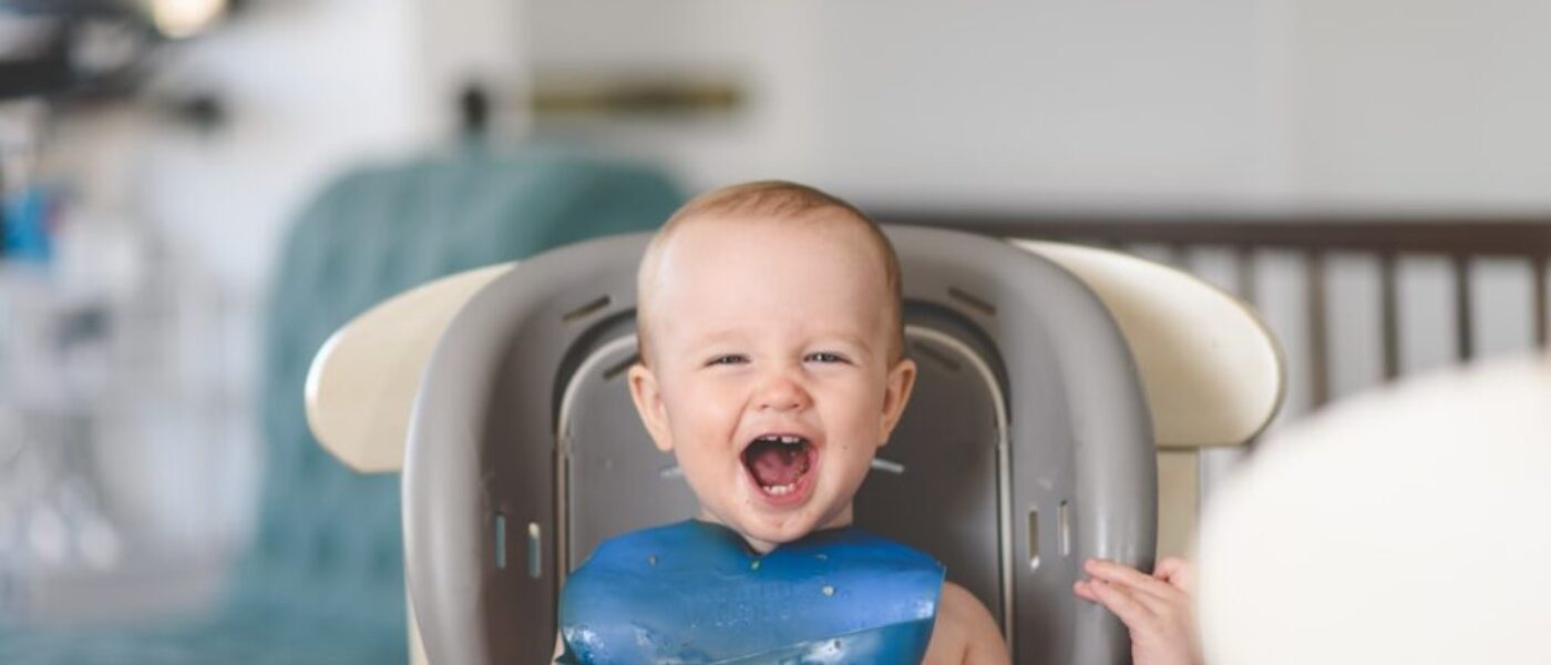 Jak przygotować zdrowe obiady dla niemowlaka - przepisy na rozszerzanie diety