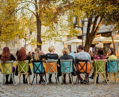 Gotowanie uczy współpracy - jak dzielić się zadaniami w kuchni